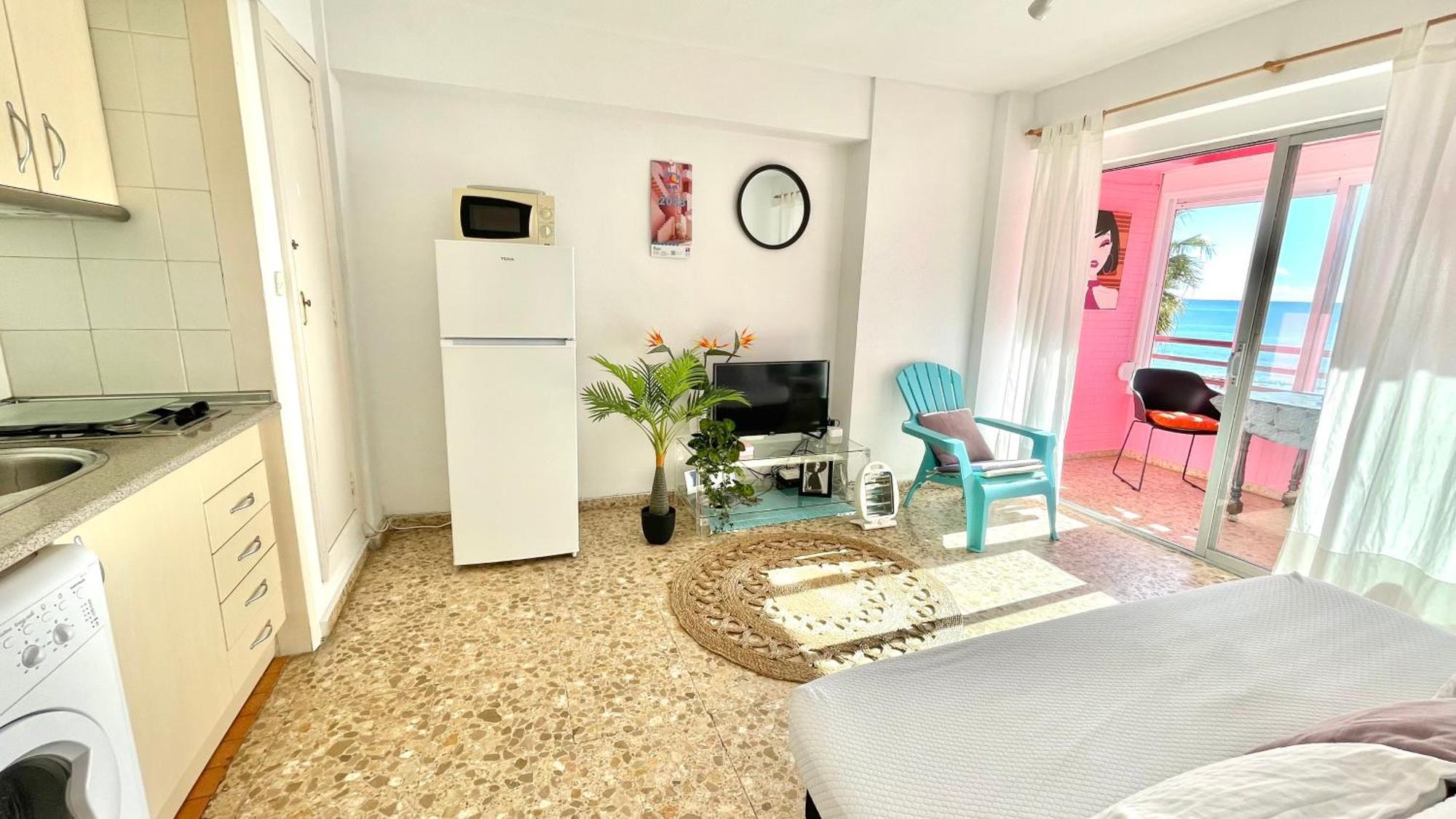 Liberty 4 Personas Centro * Calpe